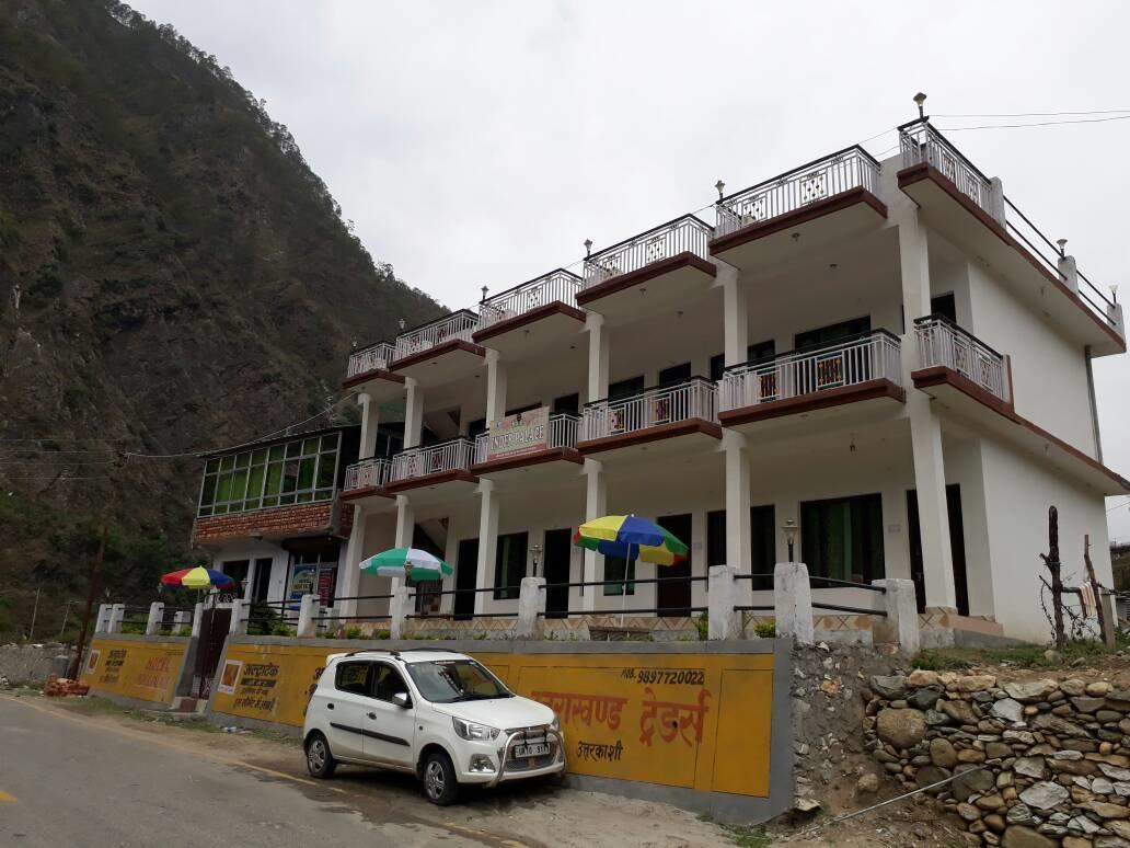Hotel Inder Place Uttarkāshi Buitenkant foto